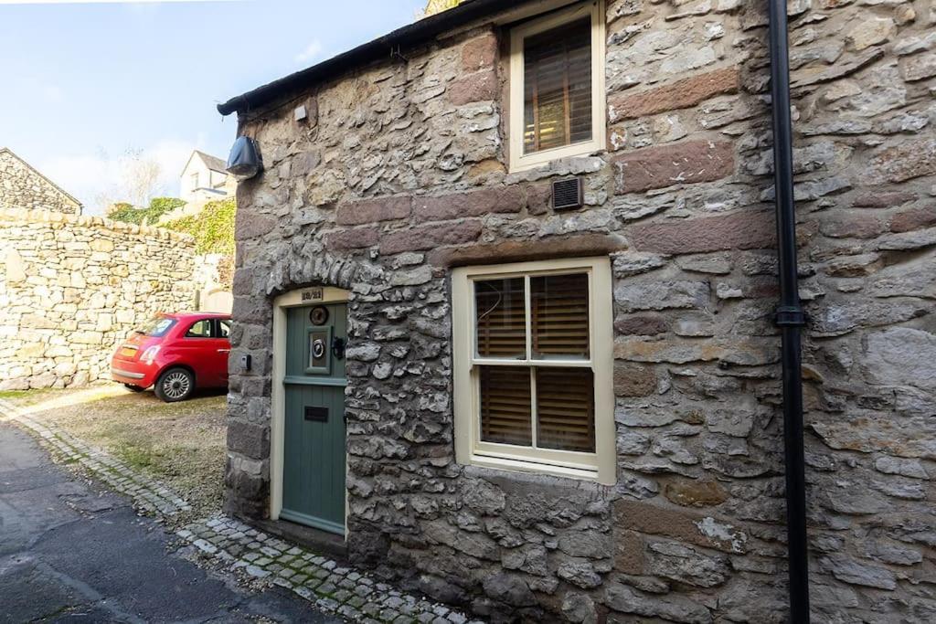Fryers Cottage - Beautiful 2 Bedroom Town & Country Cottage On Edge Of Peak District Wirksworth Exterior photo